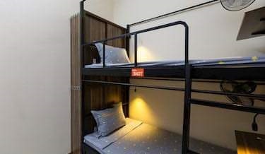Dorm số 11, ngách 24, ngõ 1 Trần Quốc Hoàn, Cầu Giấy