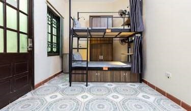Dorm số 11, ngách 24, ngõ 1 Trần Quốc Hoàn, Cầu Giấy
