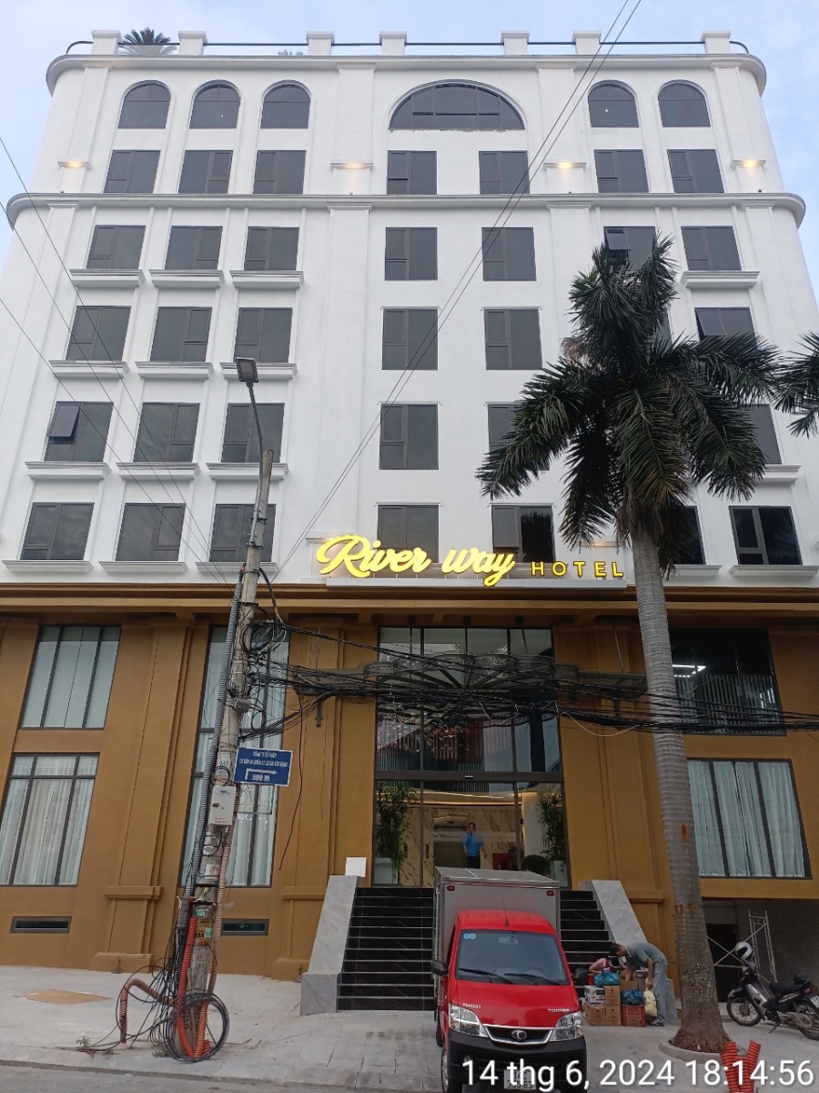 Khách sạn 4* RiverWay Hạ Long